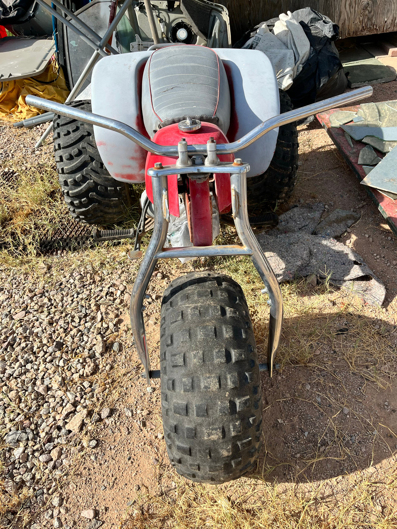 Honda ATC. No title. Great for parts. 