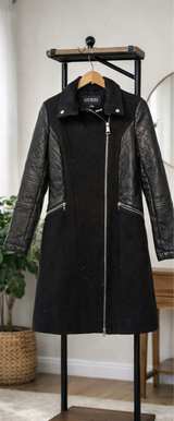 Guess Black Coat Size Medium - Image 1