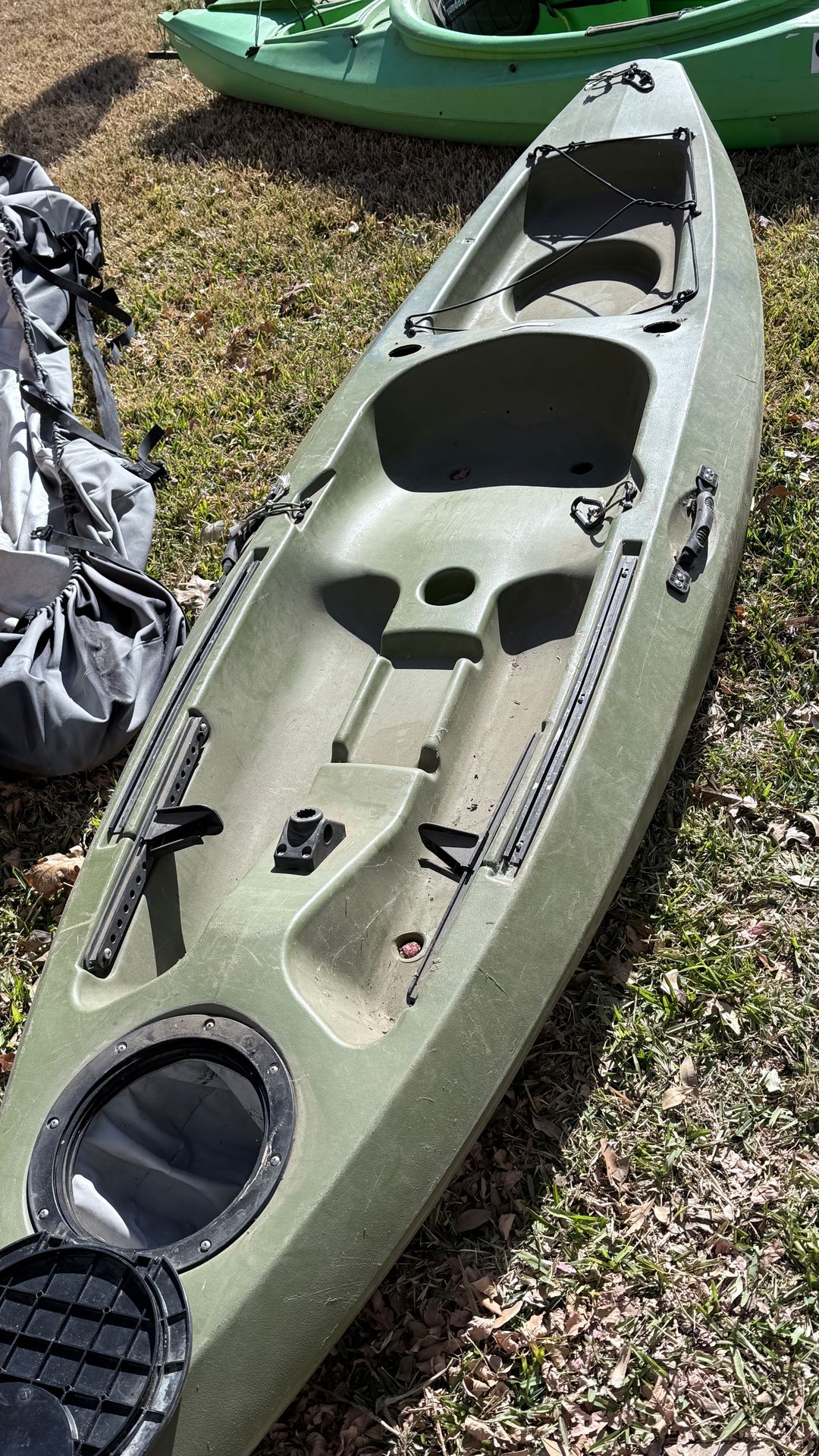 Ascend FS10 Sit-In Fishing Kayak