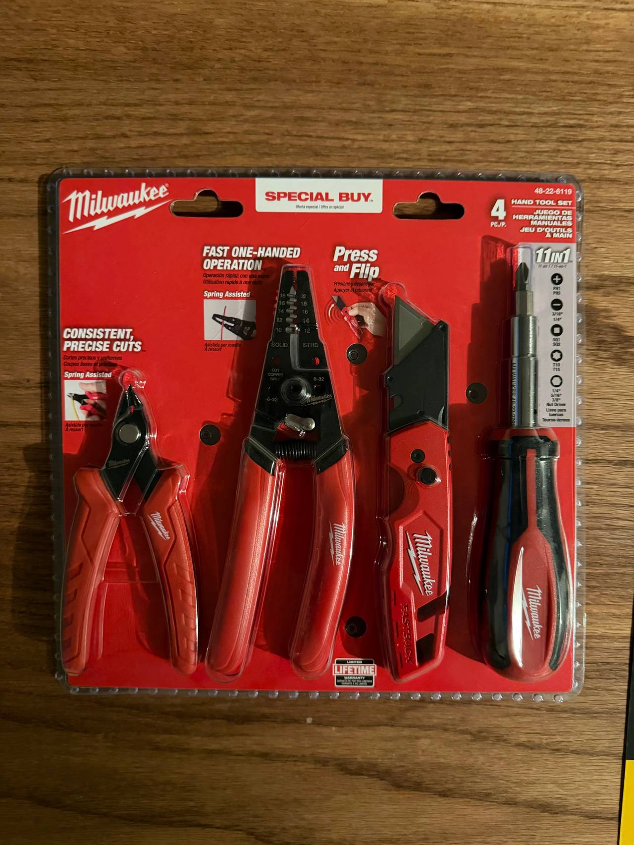 Milwaukee Electricians 4-Piece Hand Tool Set