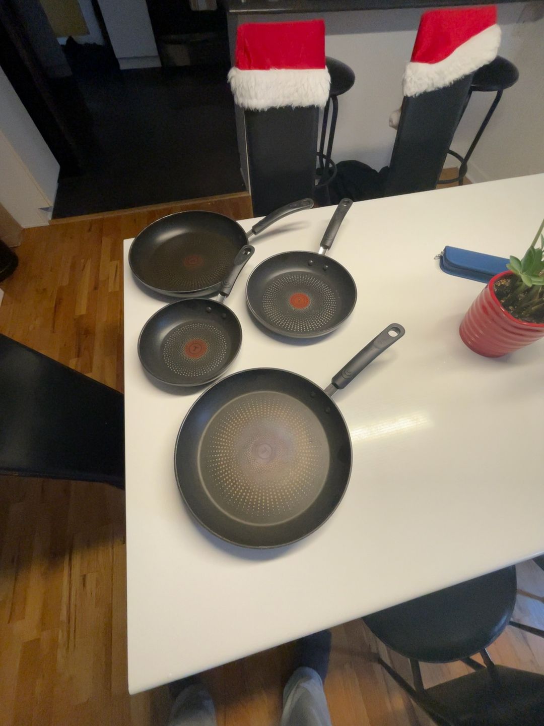 T-fal 3-Piece Skillet Set (20/24/28 cm)