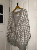 Abercrombie & Fitch Houndstooth Cardigan Medium - Image 5