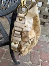 Coach Signature Zoe Hobo Bag NEEDS TO BE CLEANED HAS EXTERIOR STAINS - Image 3