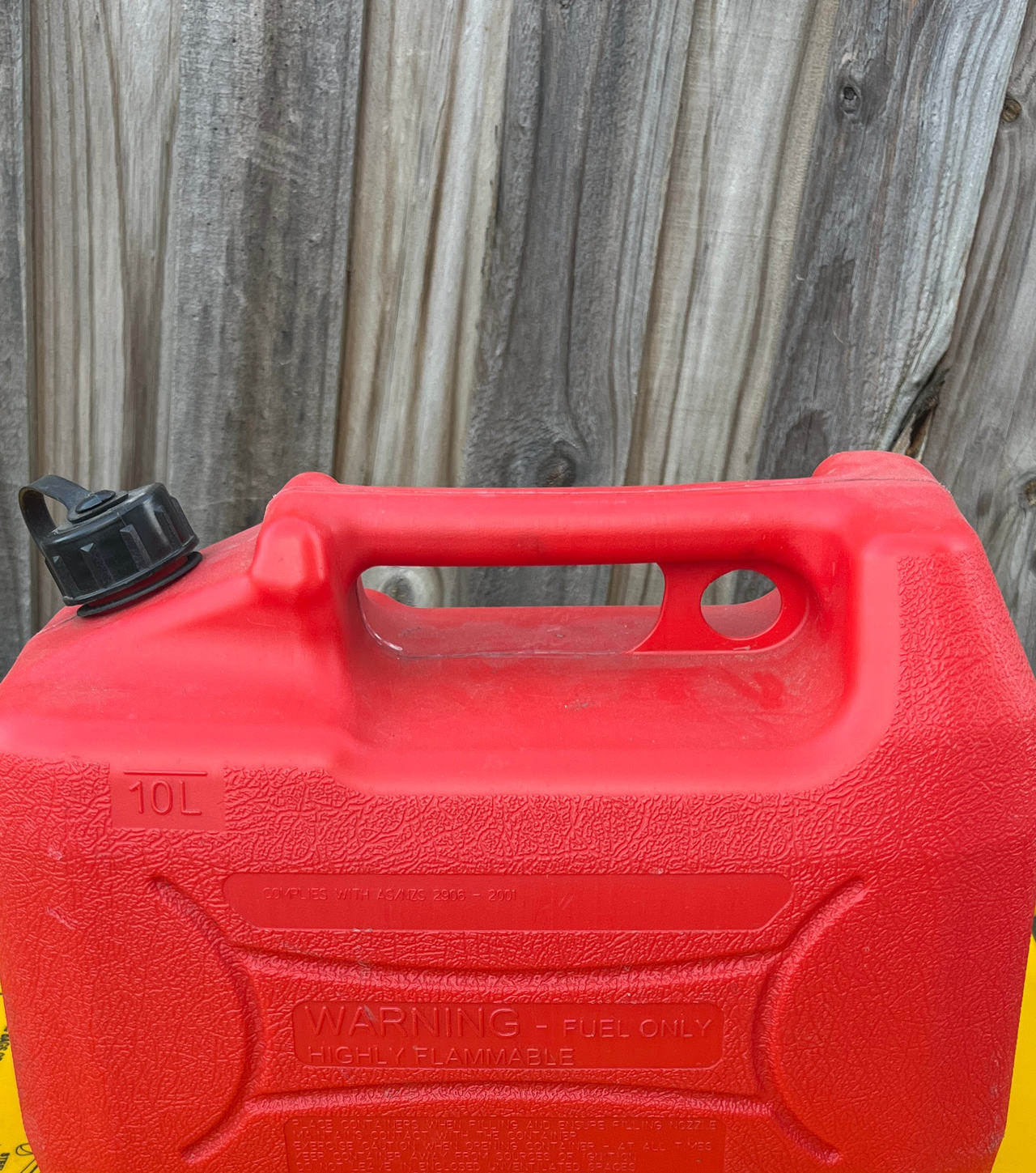 Scepter 10L Red Fuel Can