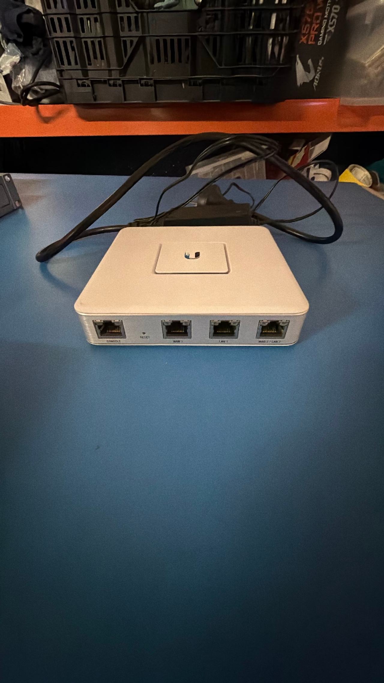 Ubiquiti UniFi Security Gateway (USG)