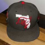 New Era Tampa Bay Buccaneers Fitted Hat - Image 1