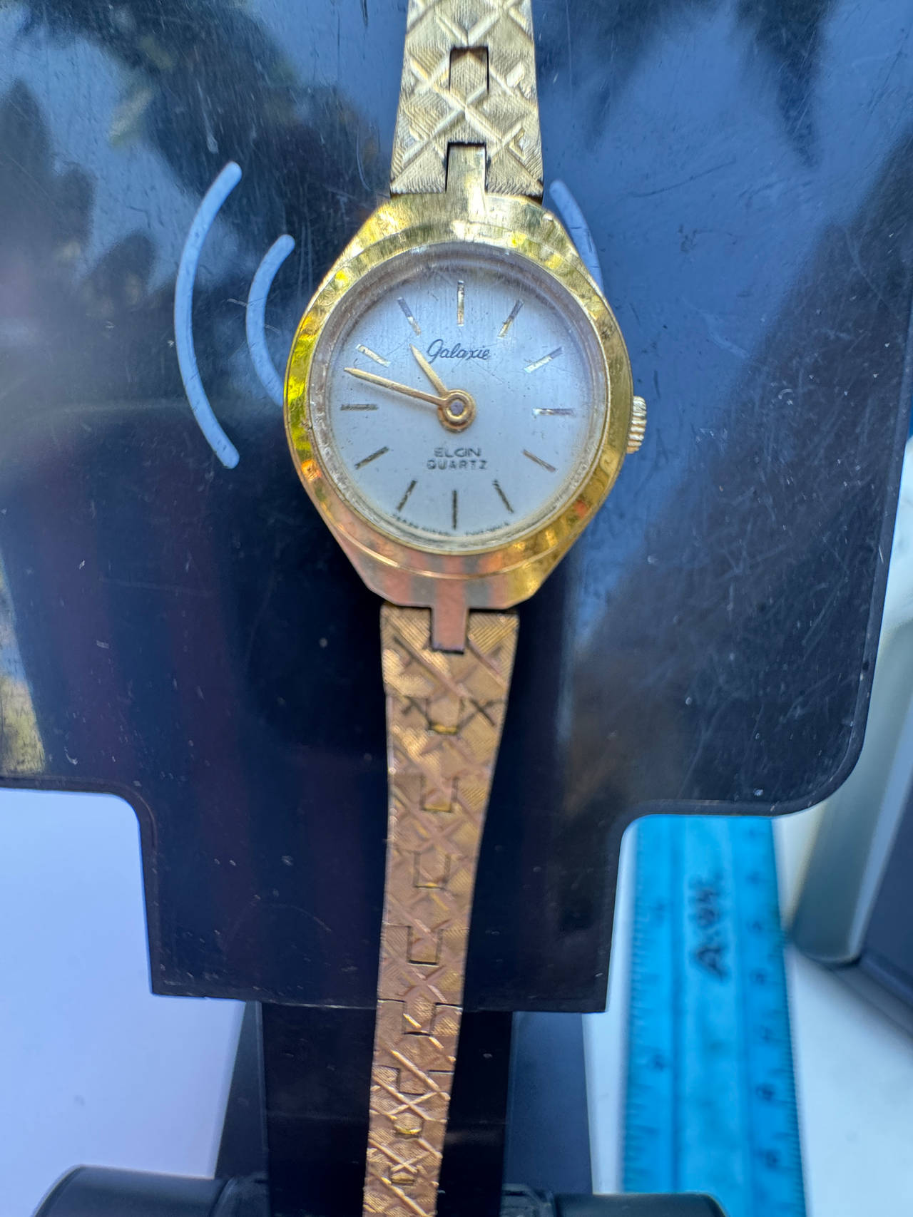 Elgin Galaxie Quartz Watch