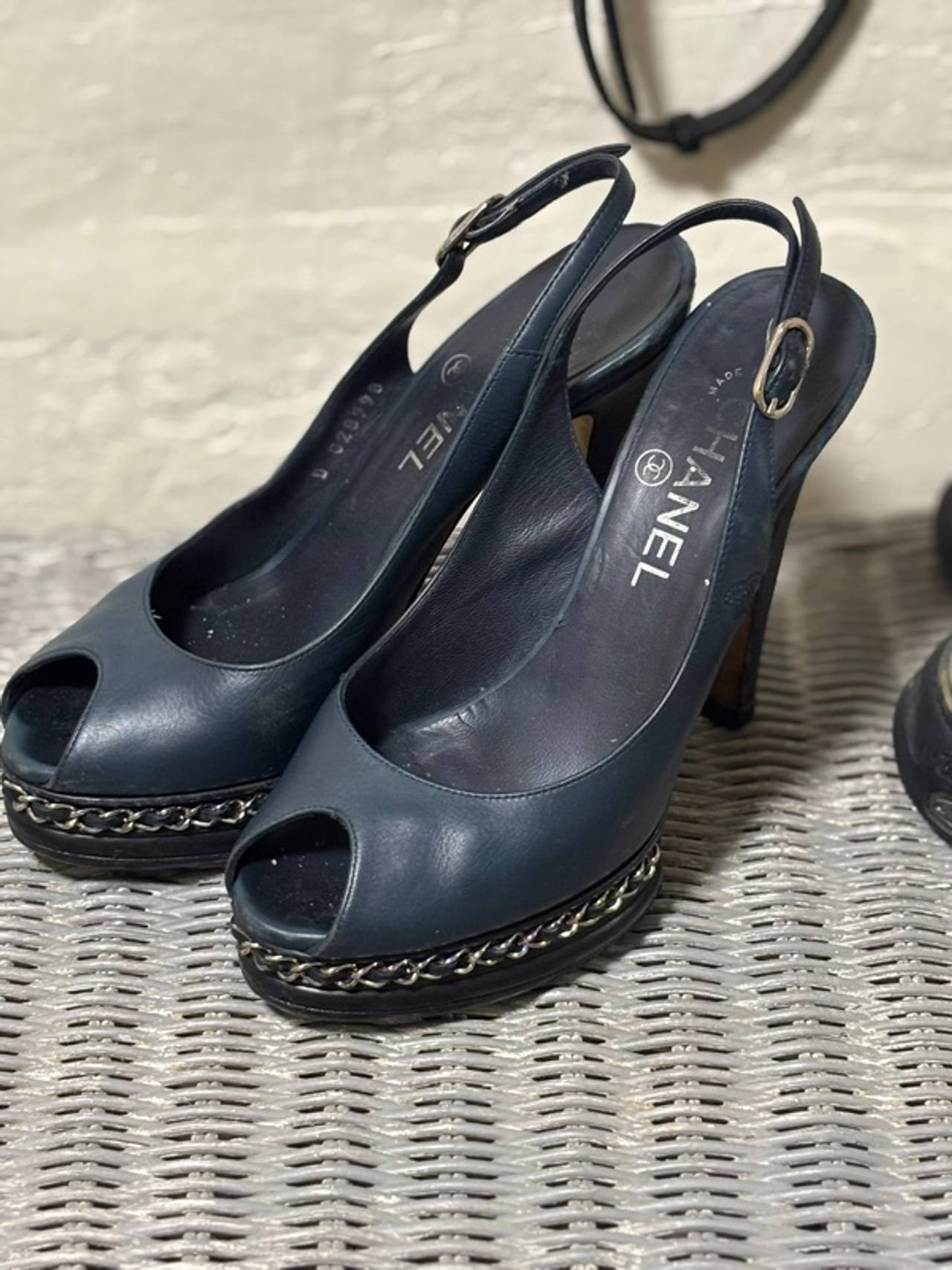 Chanel Navy Blue Leather Chain Link Slingback Pumps