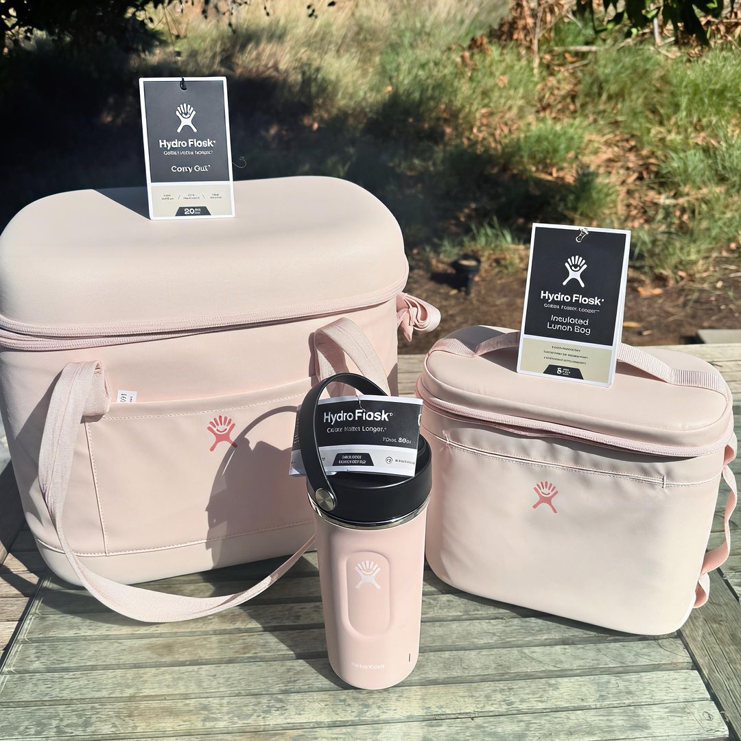 Hydro Flask Carry Out Soft Cooler 20L