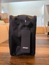 Oakley Bathroom Sink Toiletry Bag - Image 2
