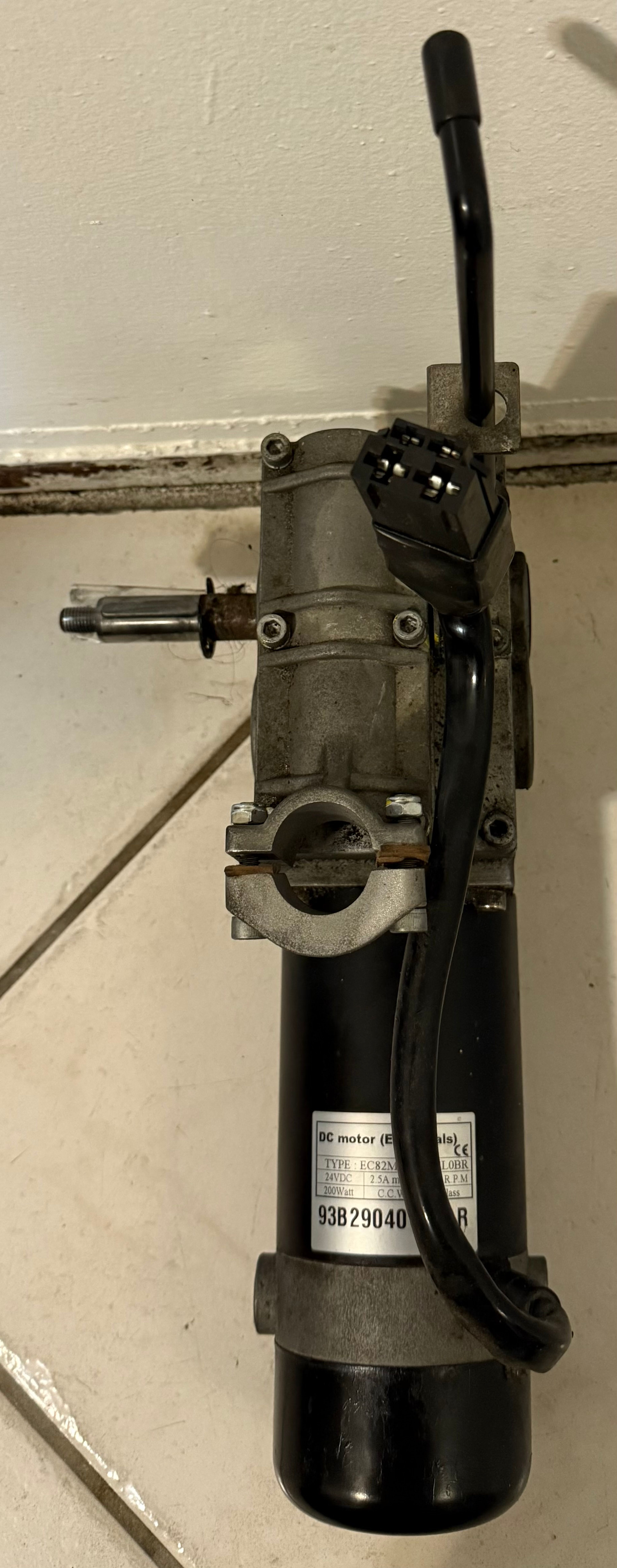 Invacare Right Side Power Wheelchair Motor 1123434 - Image 2