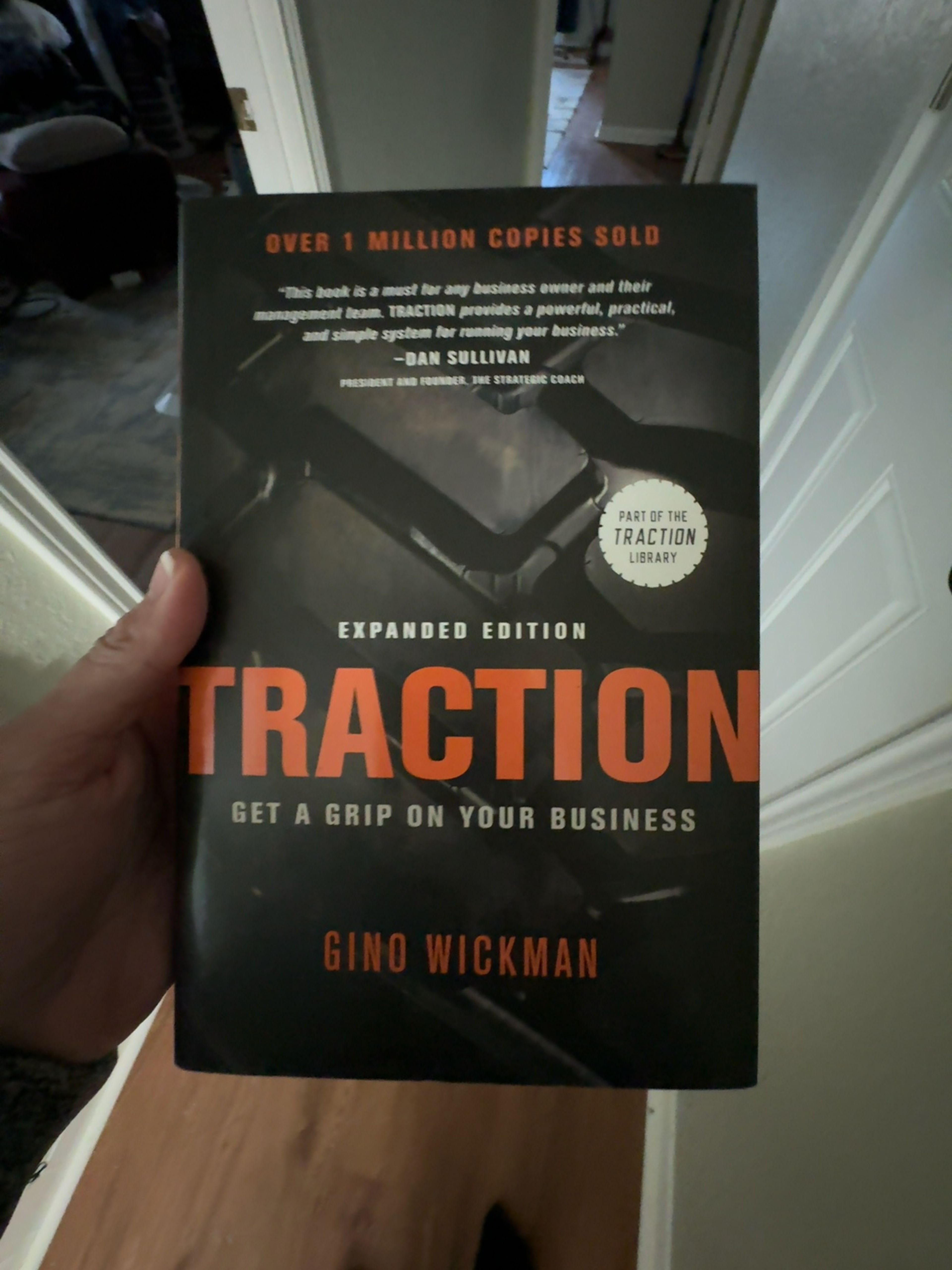 Traction: Get a Grip on Your Business (Paperback)