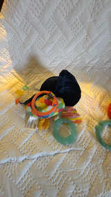 Skip Hop Bandana Buddies Activity Toy - Puffin - Image 3