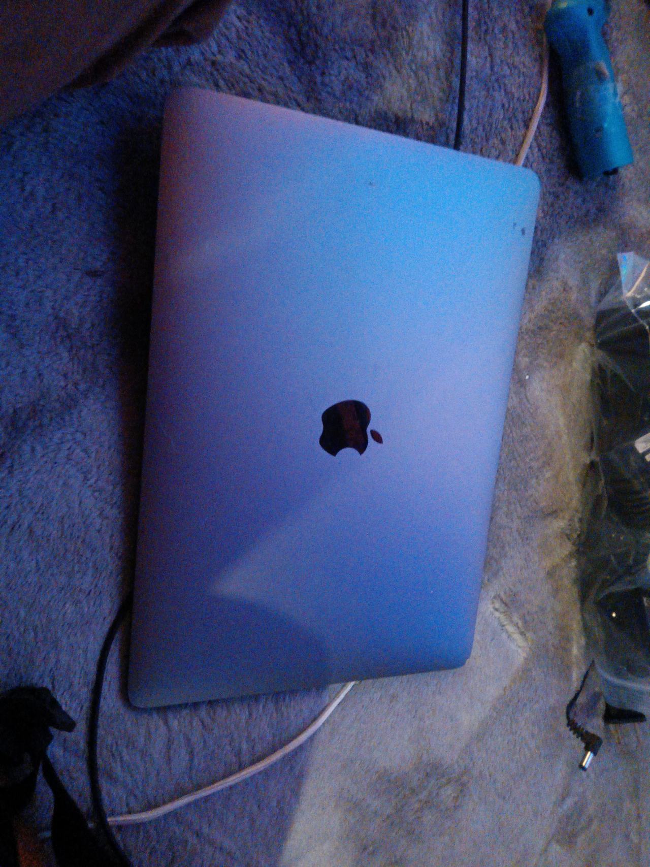 Apple MacBook Air