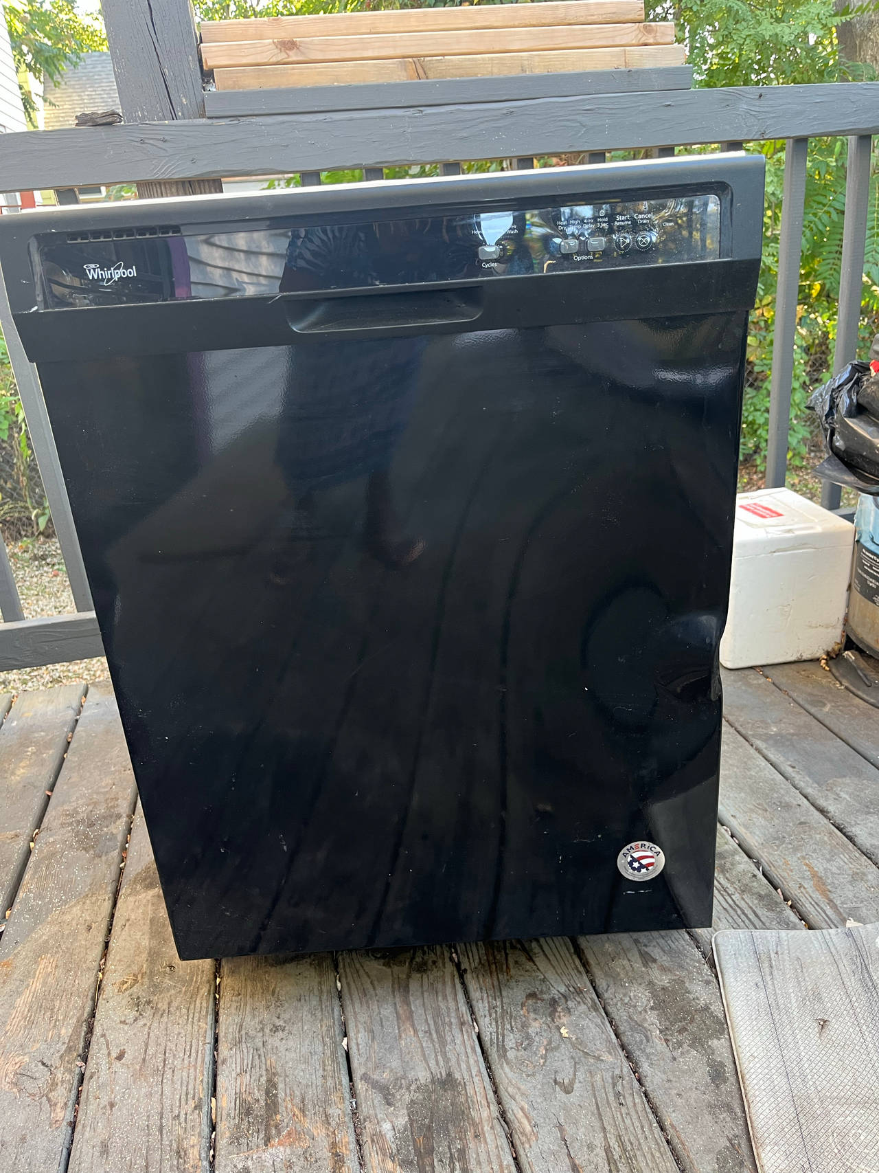 Whirlpool Dishwasher