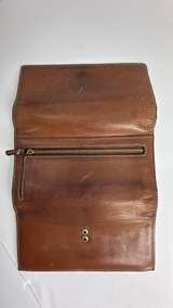 Fossil Leather Flap Clutch Wallet - Image 5