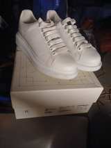 Alexander McQueen Oversized Sneaker White/White - Image 2