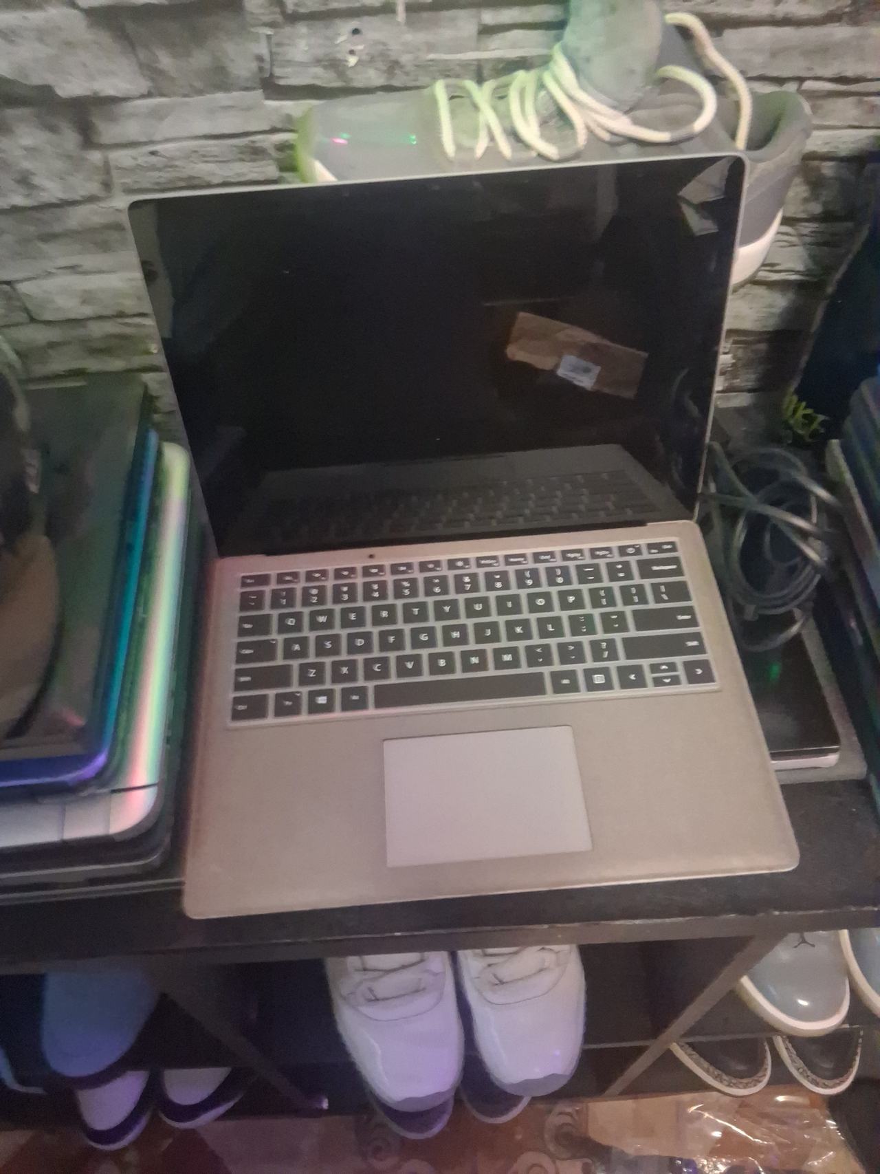 Microsoft Surface Laptop 2  i7