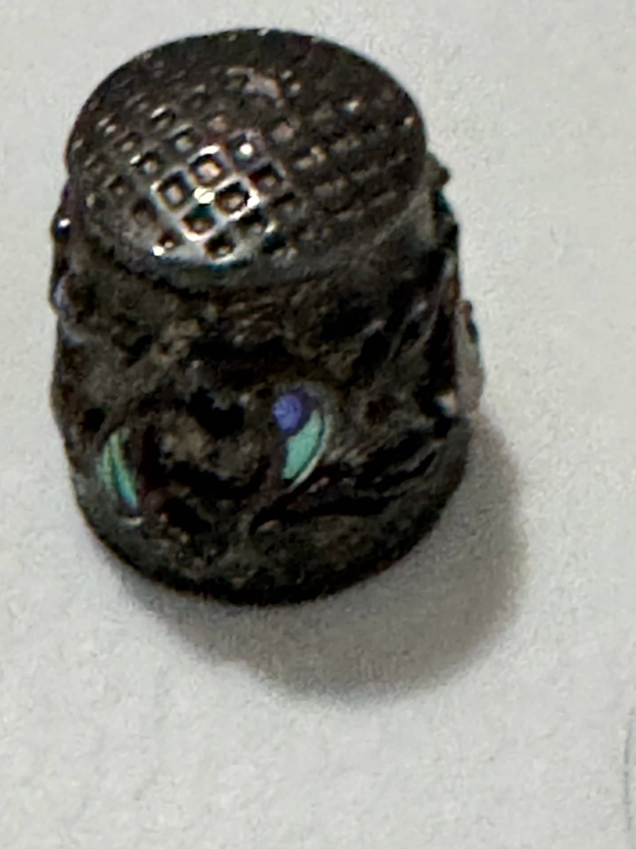 Vintage Metal Thimble with Abalone Inlay