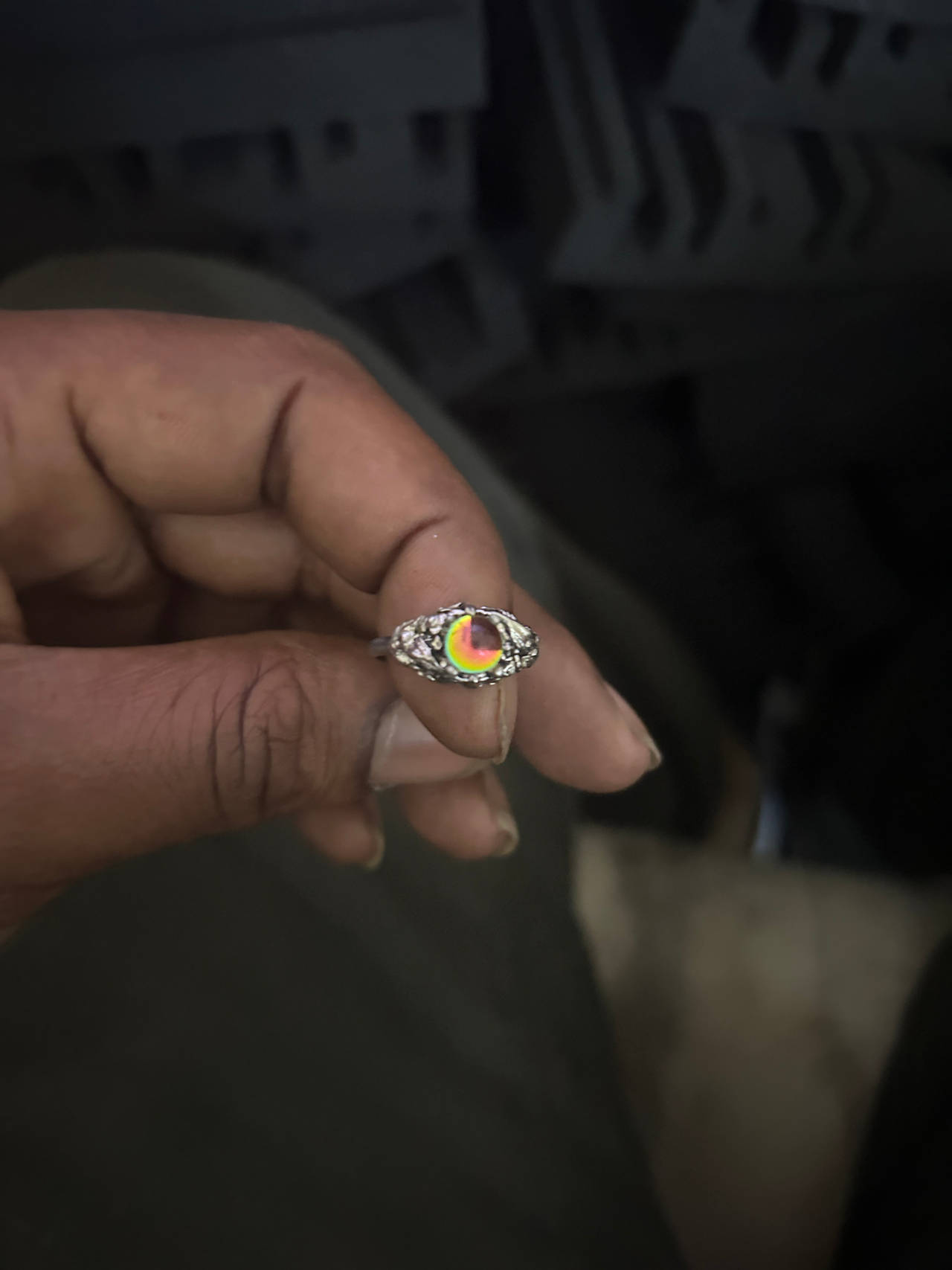 Vintage Style Color Changing Mood Ring
