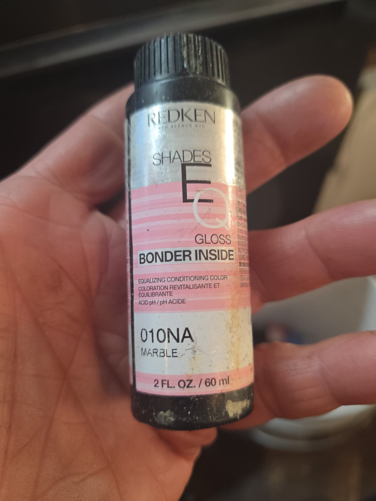 Redken Shades EQ Gloss Bonder Inside 010NA Marble