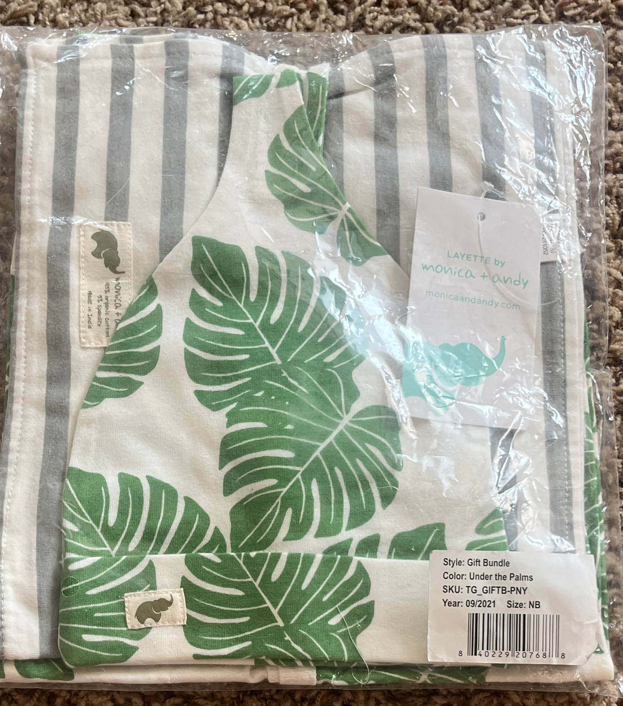 Monica + Andy Newborn Gift Bundle Under the Palms