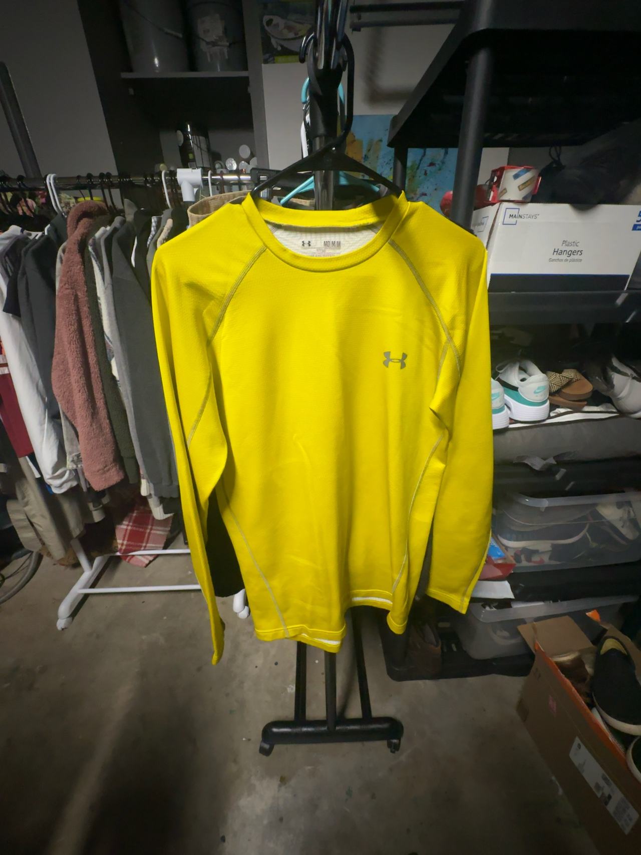 Under Armour Men's Thermal Shirt Size Medium 