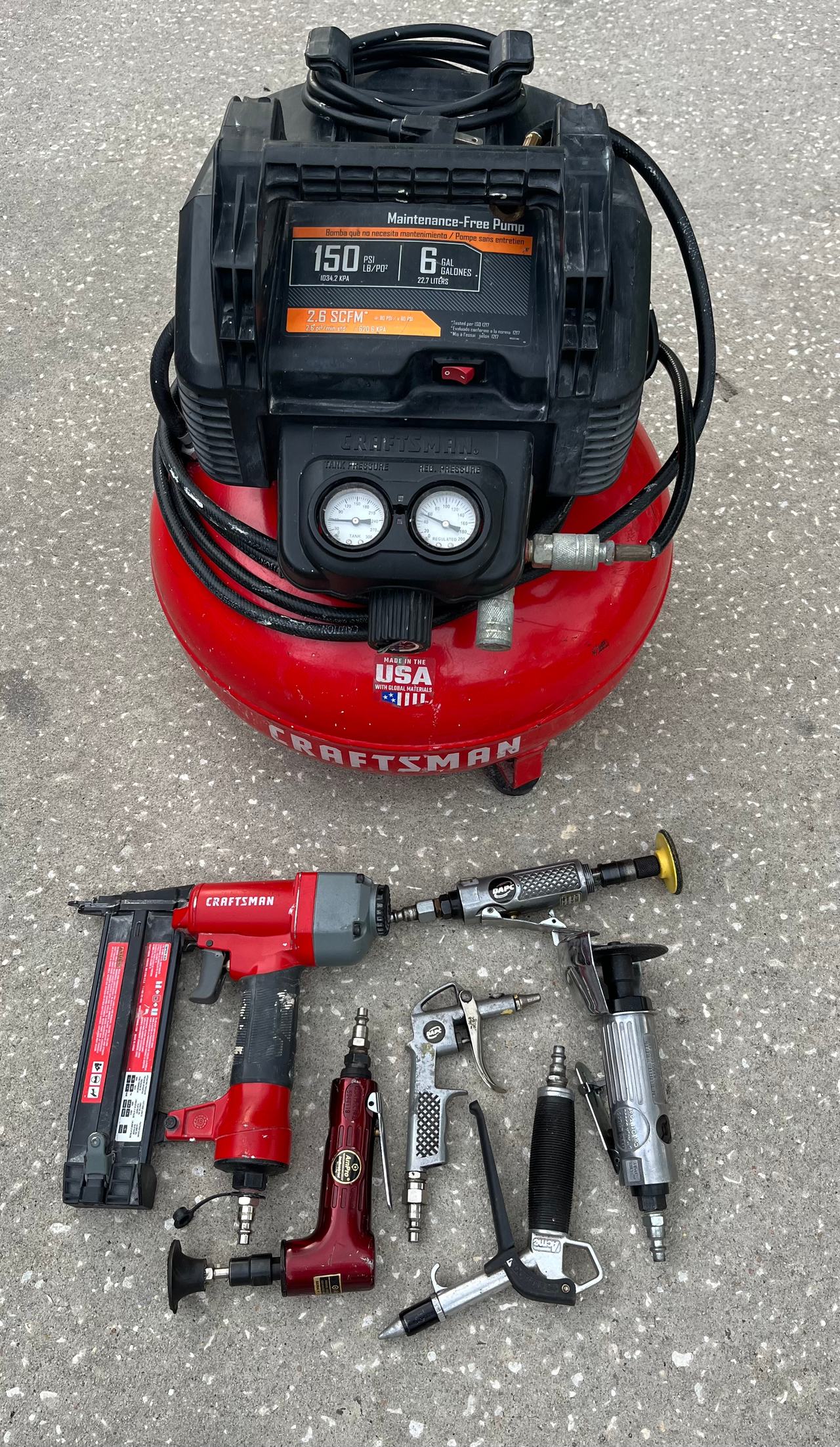 Craftsman 6-Gallon 150psi Pancake Air Compressor with 5 tools