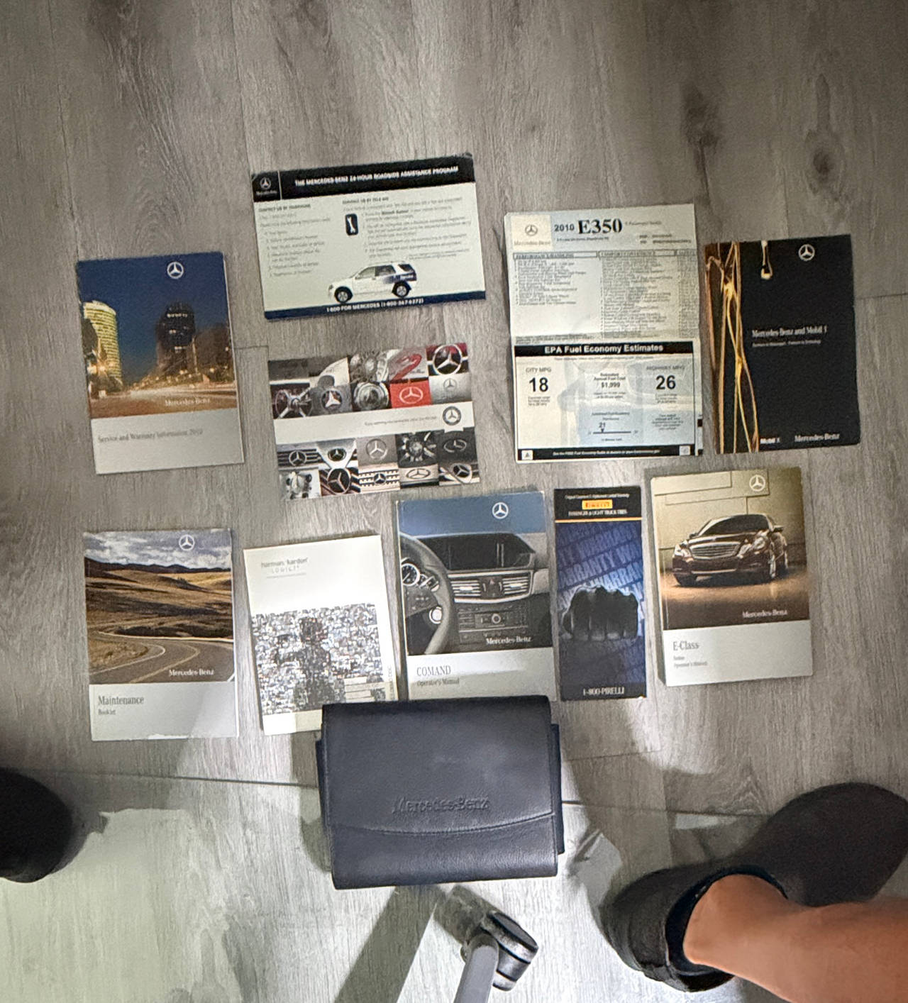 2010 Mercedes-Benz E350 Owner's Manual Portfolio