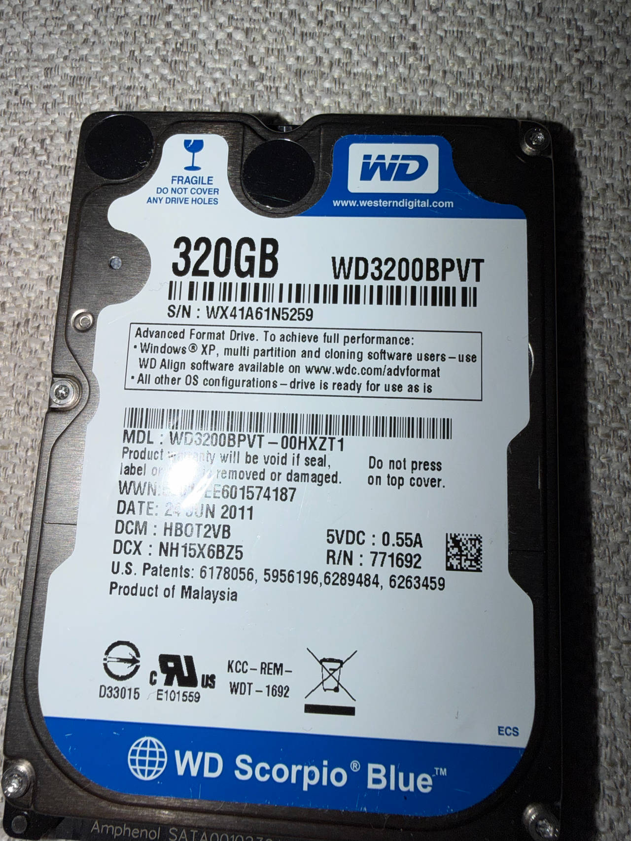 Western Digital Scorpio Blue 320GB 2.5" Hard Drive UNTESTED