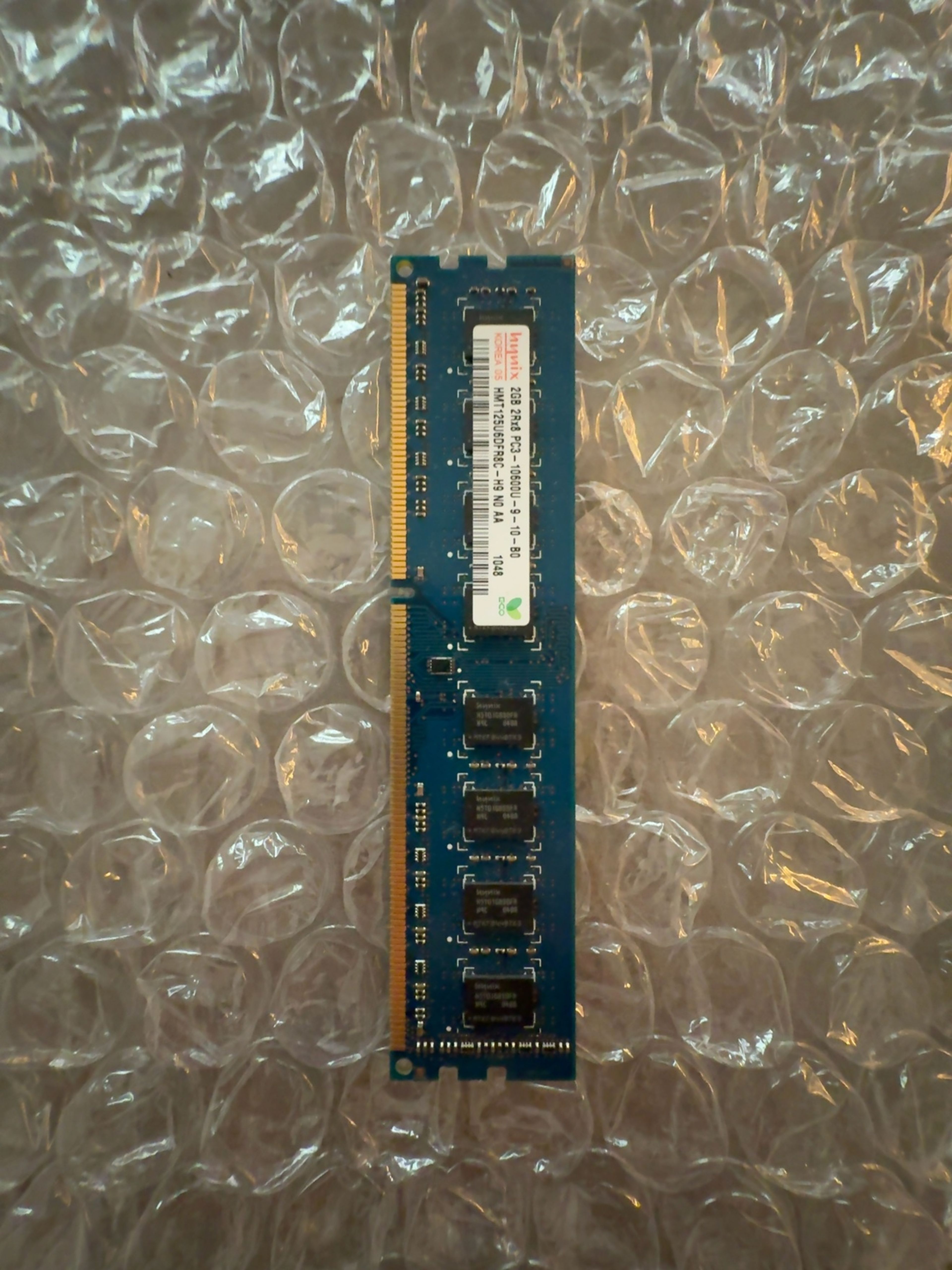 SK Hynix 4GB DDR3-1333 UDIMM HMT351U6CFR8C