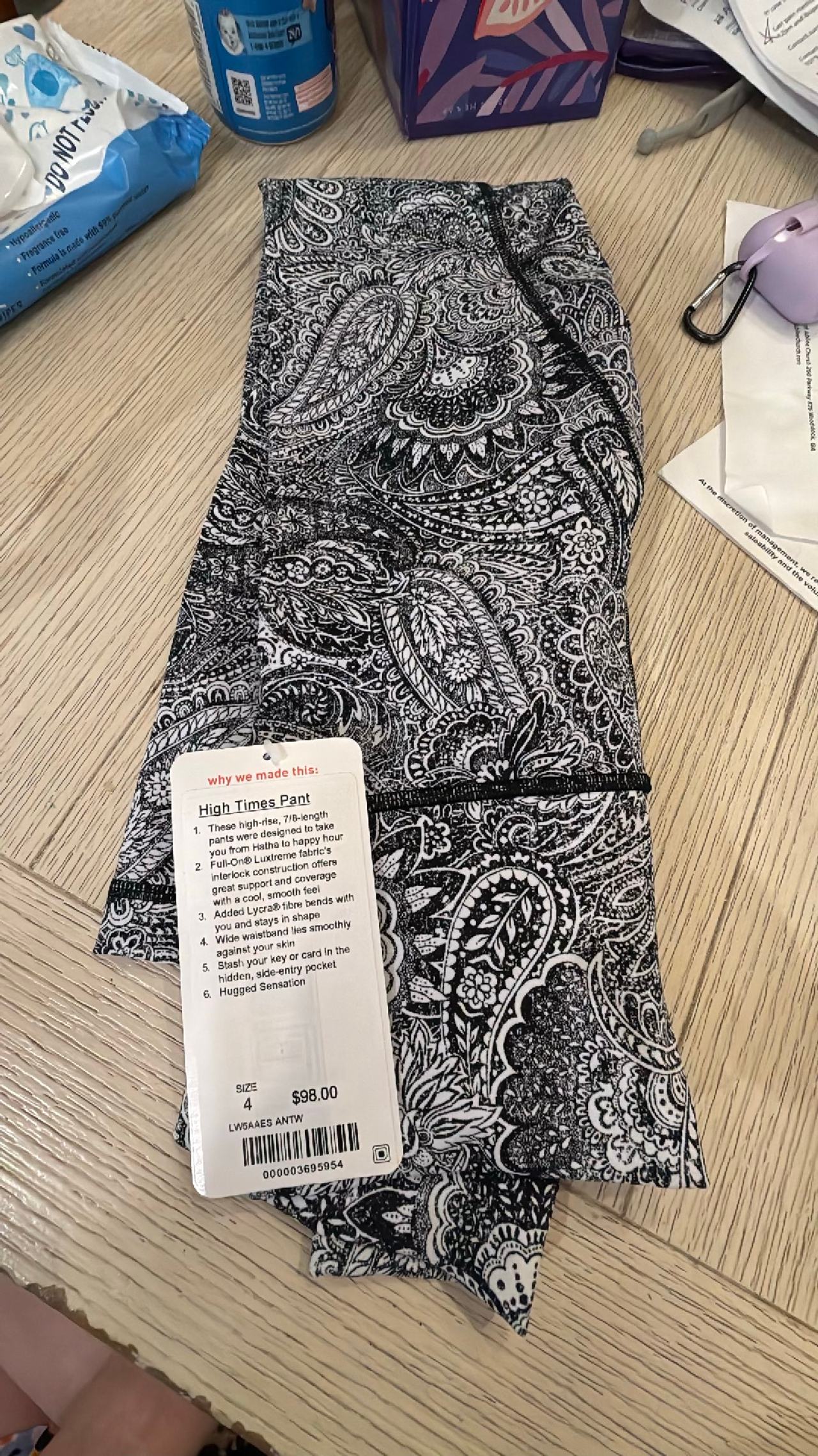 Lululemon High Times Pant Paisley Print Size 4 NWT