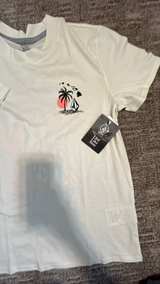 Volcom Live Like Sion T-Shirt new with tags M - Image 2