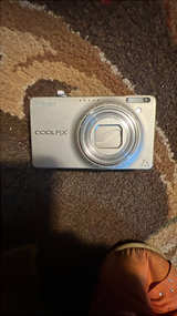 Nikon Coolpix - Image 1