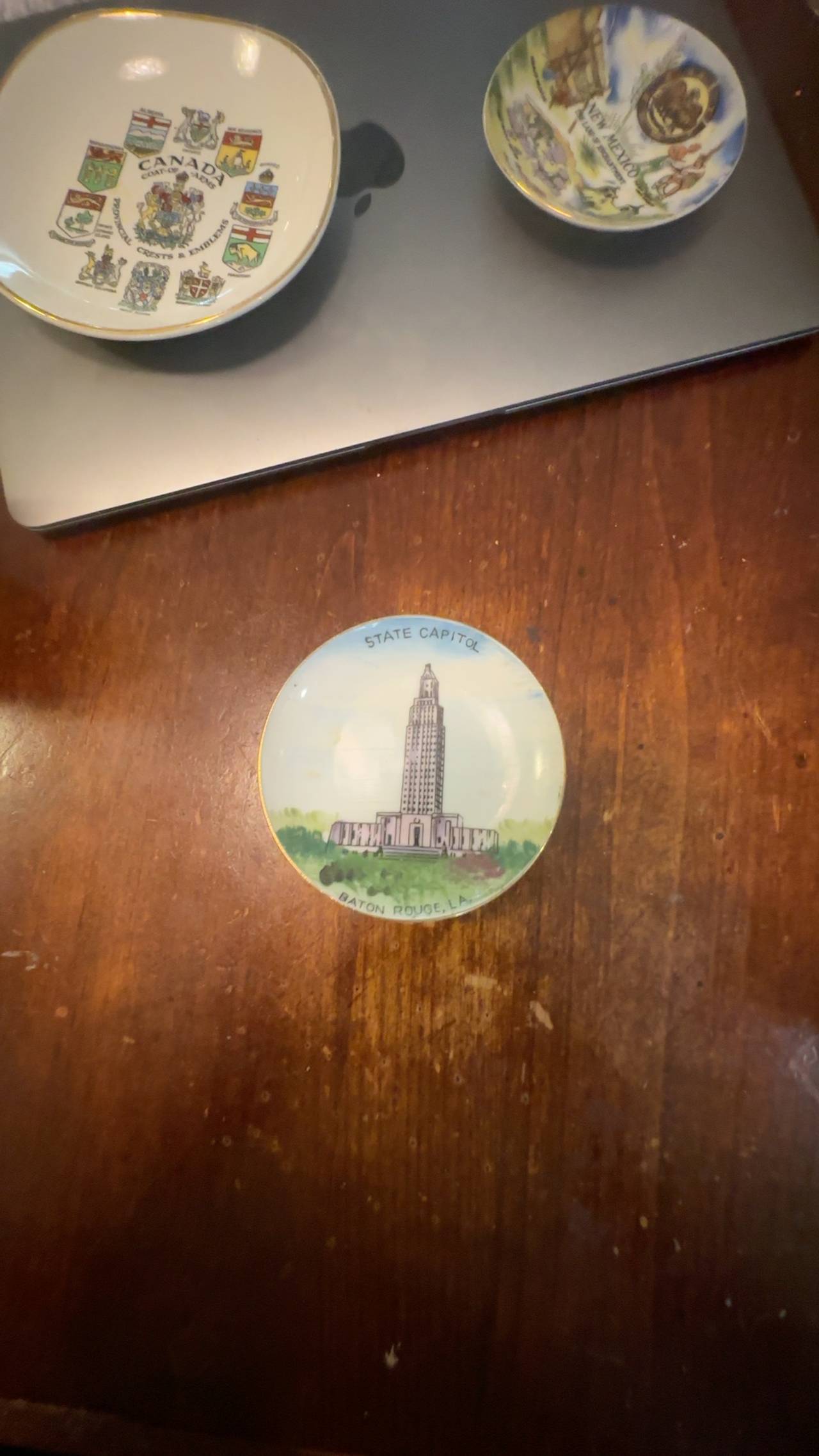 Vintage Baton Rouge Louisiana State Capitol plate small