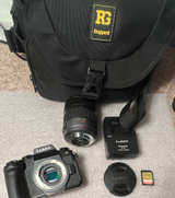 Panasonic Lumix DMC-G85 Mirrorless Camera with 14-140mm Lens works perfectly - Image 1