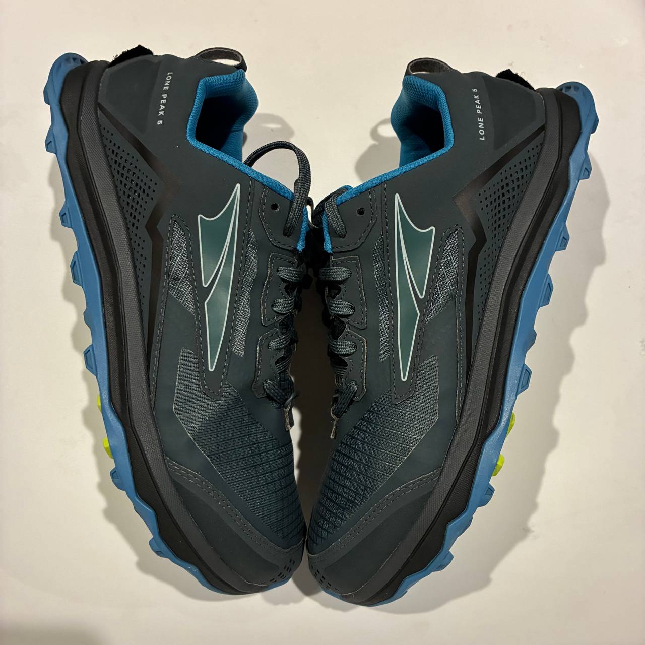 Altra Lone Peak 6
