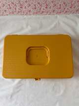 Vintage Wil-hold Yellow Thread Storage Box Wilson MFG Corp - Image 3