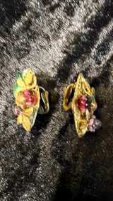 Vintage Fruit Salad Glass Bead Clip-On Earrings - Image 3
