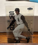 1997 Fleer Ultra Swing Kings Frank Thomas #10 - Image 1