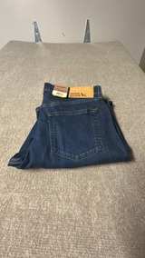 Eddie Bauer Men's Straight Leg Jeans 32x29 NWT - Image 2