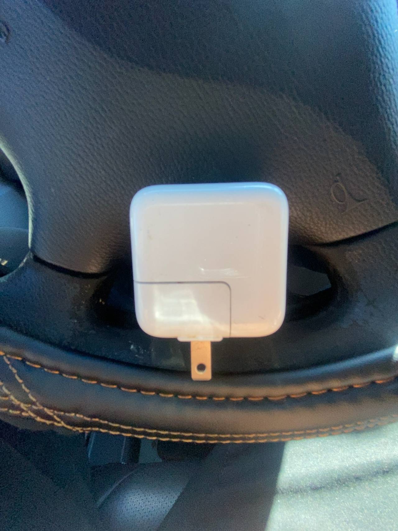 Apple 12W USB Power Adapter White