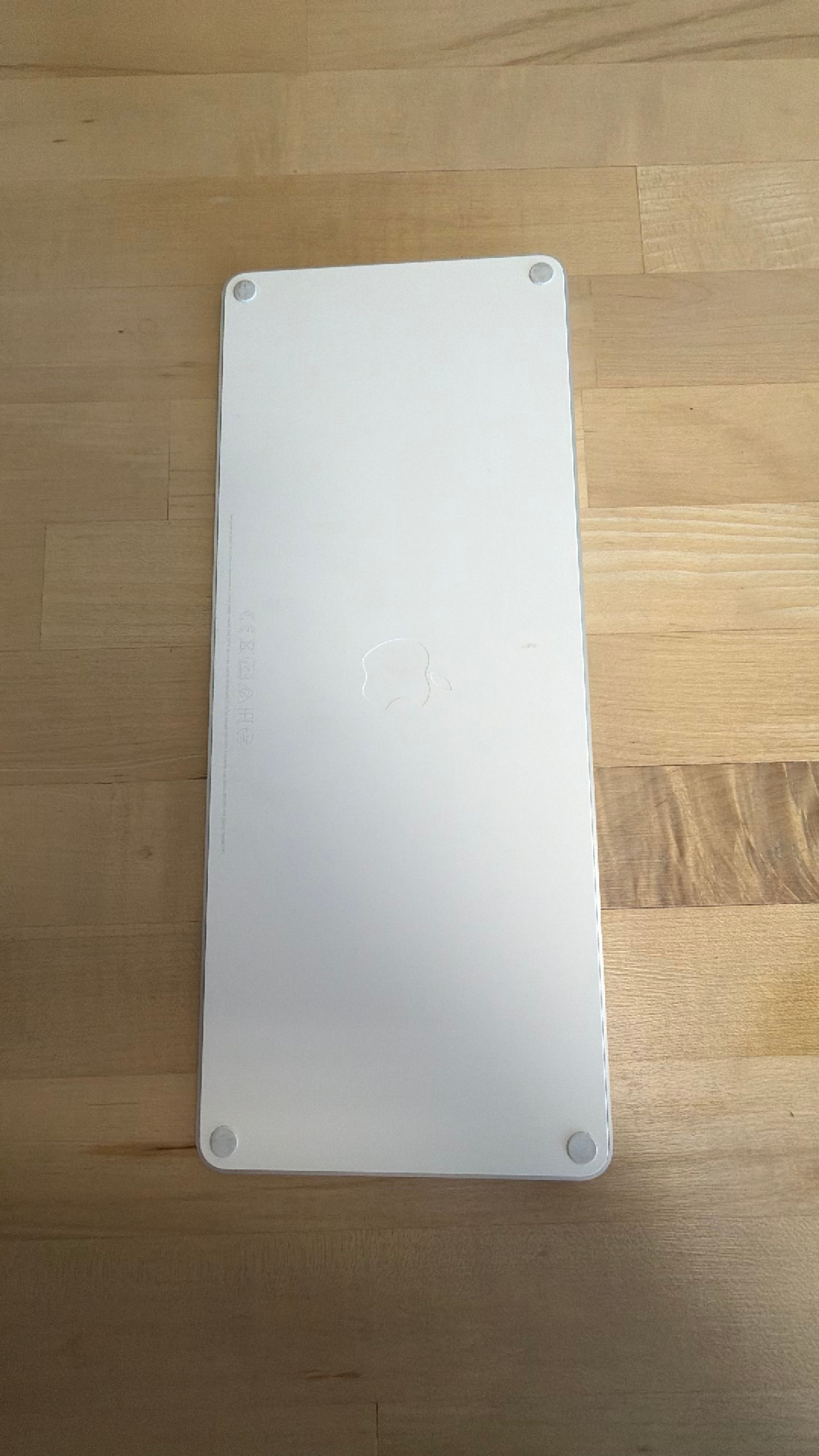 Apple Magic Keyboard with Touch ID White - Image 2