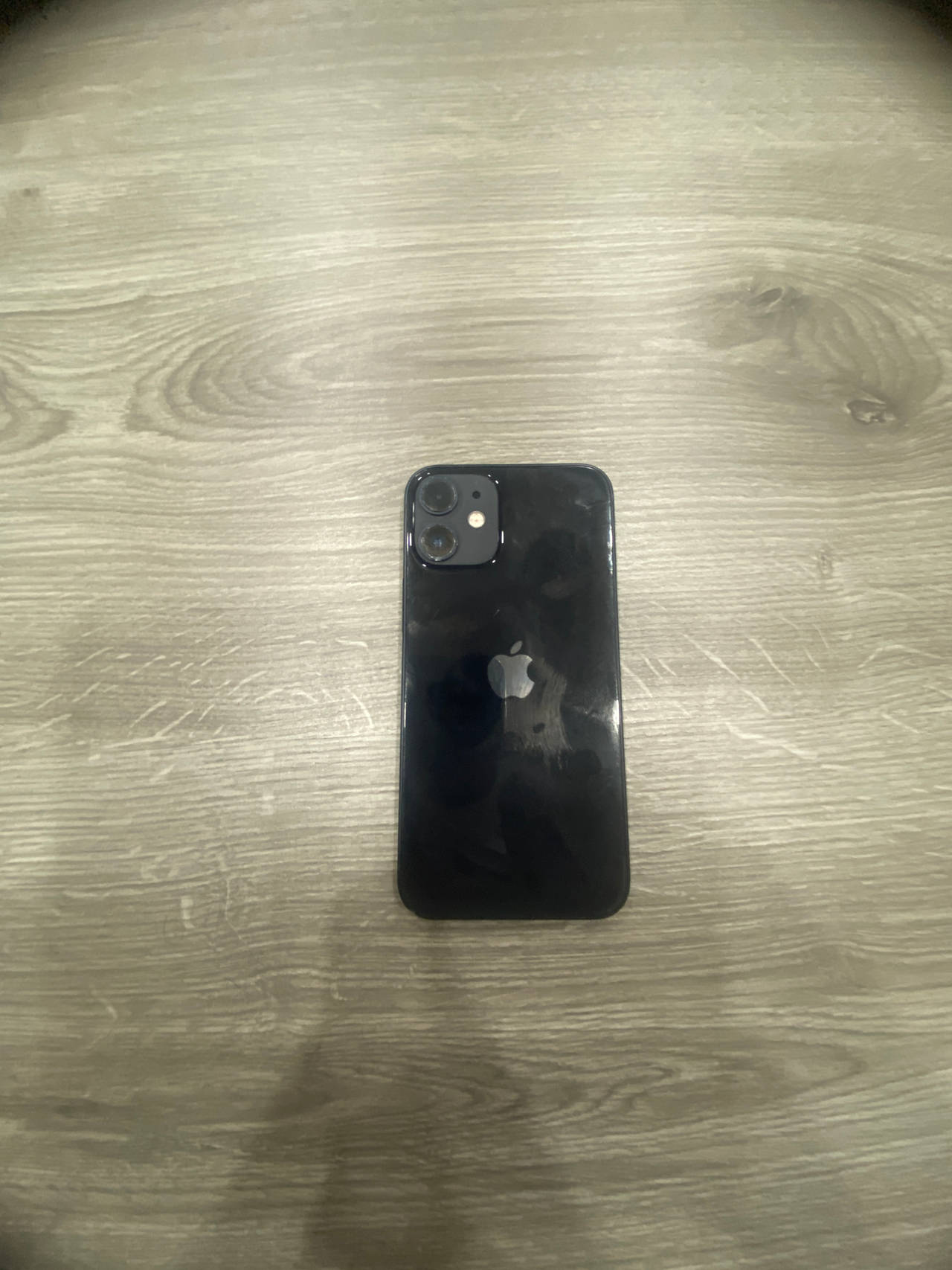 Apple iPhone 12 mini