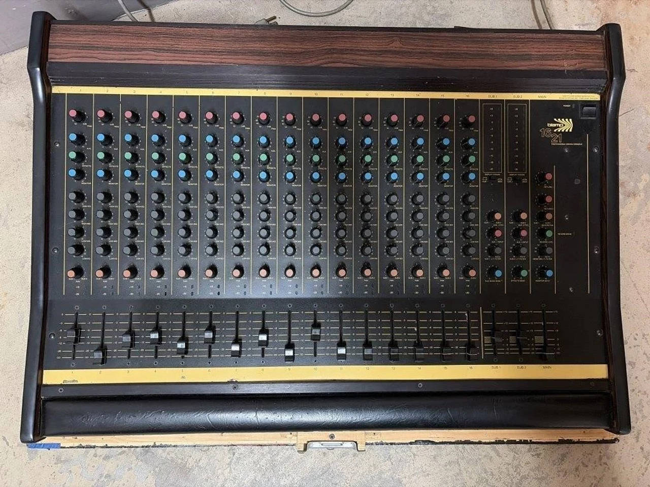 Biamp 1621 Professional Mixing Console w Road Case (Tested!)