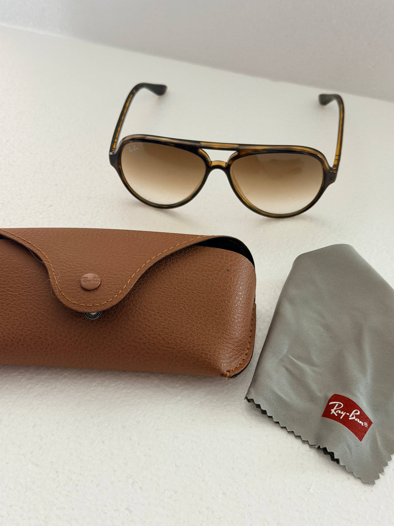 Ray-Ban Cats 5000 Classic Sunglasses