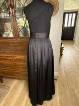 Vera Wang White by Black One-Shoulder Evening Gown - Image 1