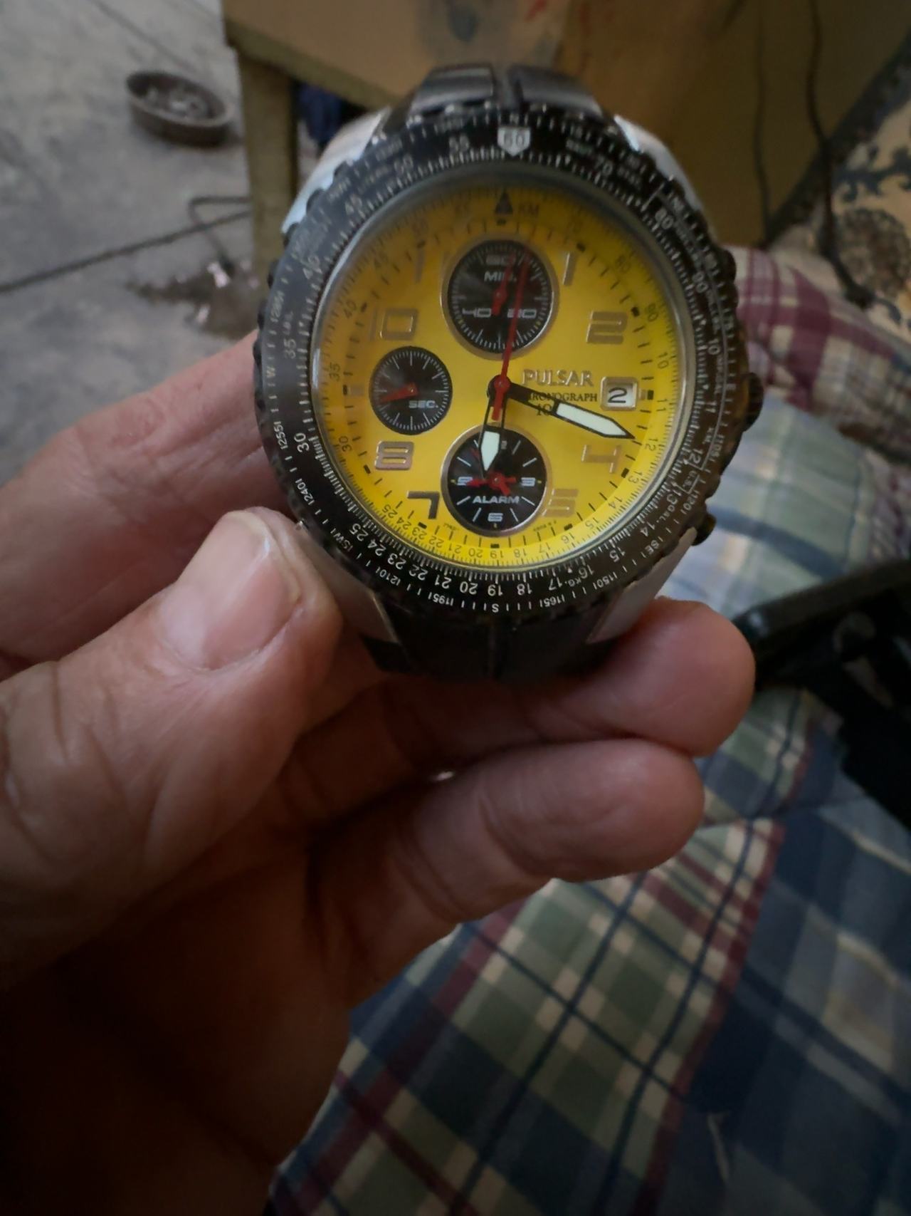 Pulsar Chronograph 100M Black Dial Men's Watch