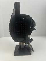 LEGO DC Batman Cowl set 76182 - Image 3