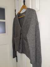 REFORMATION Double Pocket Crop Cardigan Gray Small - Image 2